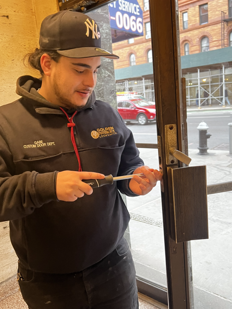 locksmith upper west side commercial 24 hour service